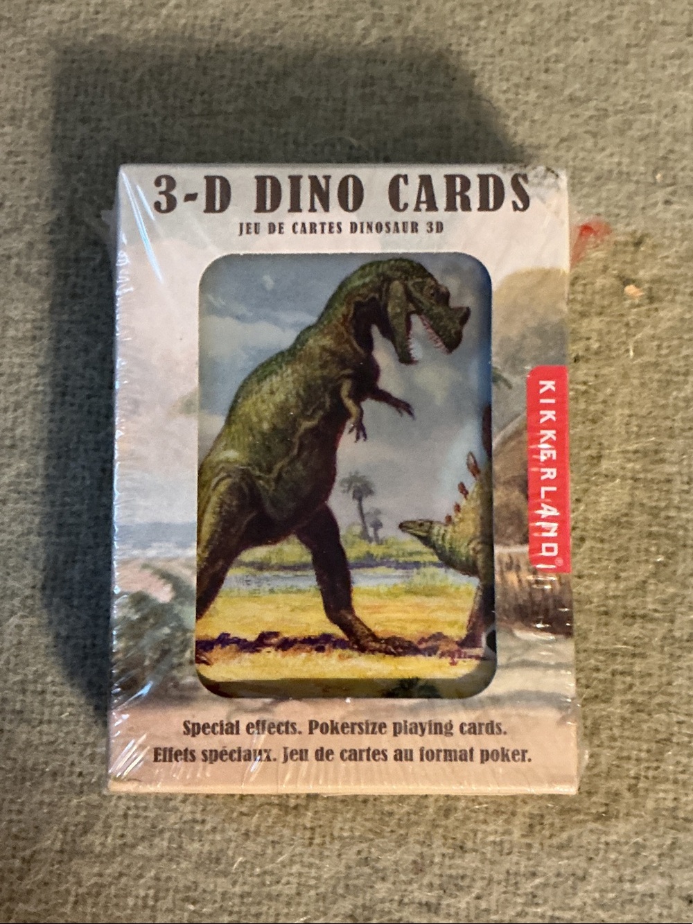 Kikkerland 3-D Dino Cards - Green and White Box